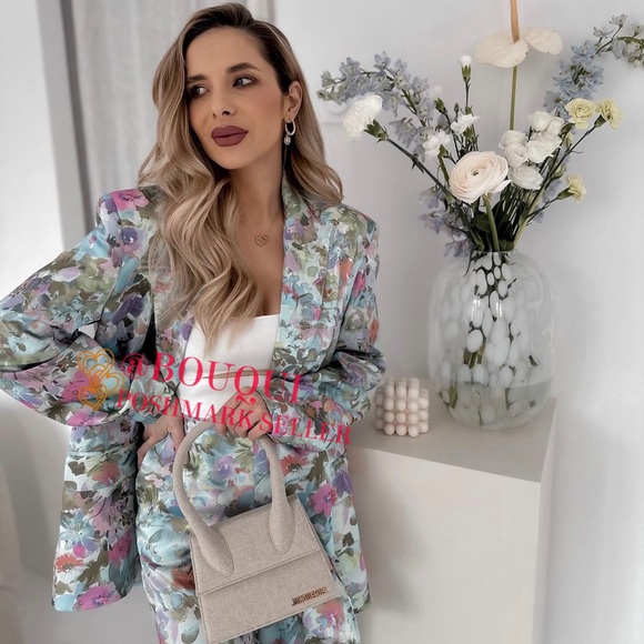 BLOGGERS FAV ZARA FLORAL PRINTED BLAZER - Picture 4 of 16
